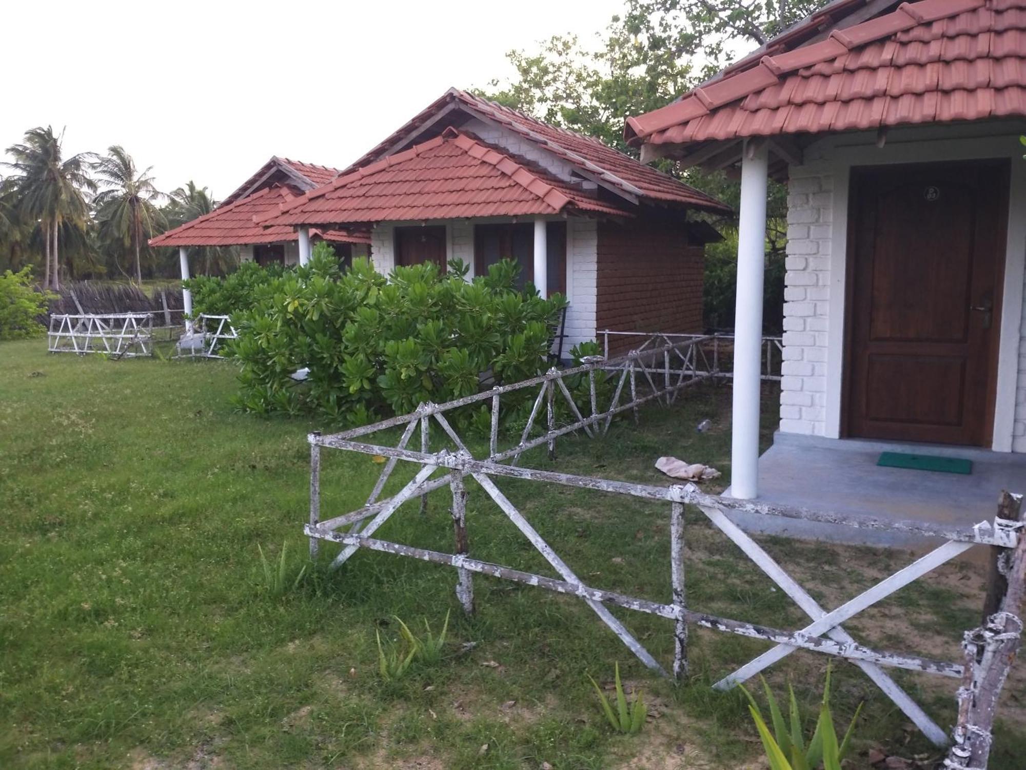 Windy Beach Cabanas Kalpitiya Pokoj fotografie